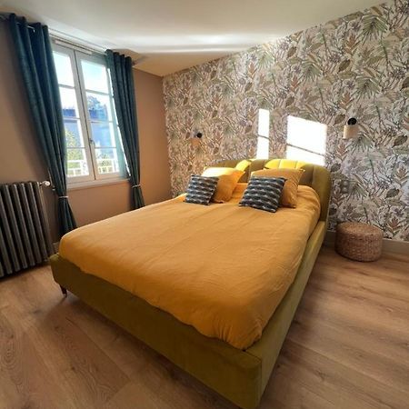 Maison D'Hotes De La Prison En Toutes Libertes Еспалион Екстериор снимка